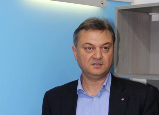 «Ազդակ»-ի Առաջին Կուսակցական Խմբագիրը Իր Մնայուն Տեղը Ունեցաւ Խմբագրատան Մէջ