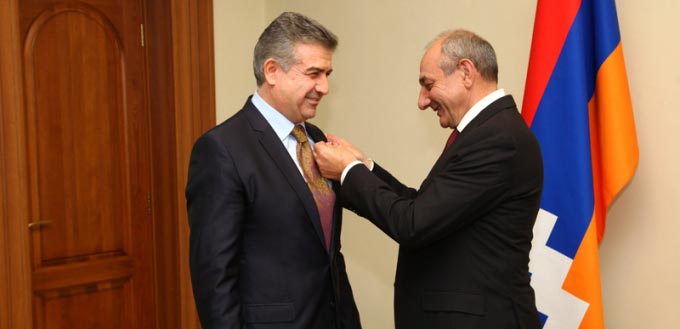 Նախագահ Սահակեան Ընդունած Է Վարչապետ Կարապետեանը