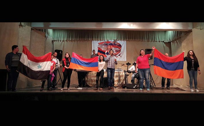 Գաղութէ – Գաղութ