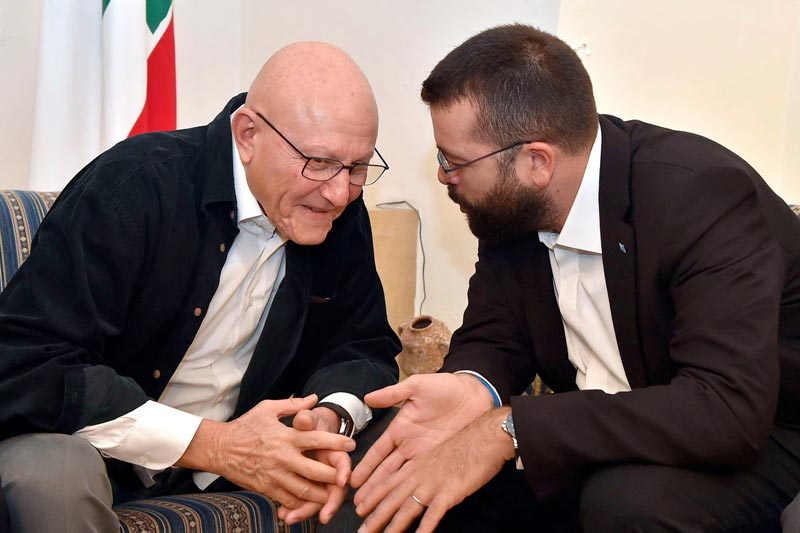 salam_ahmad_hariri_110616