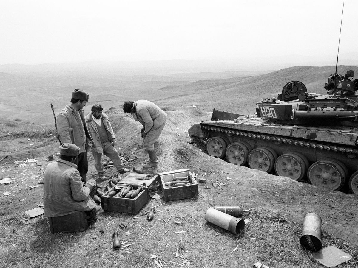 armenian-soldier-during-a-cease-fire_1993