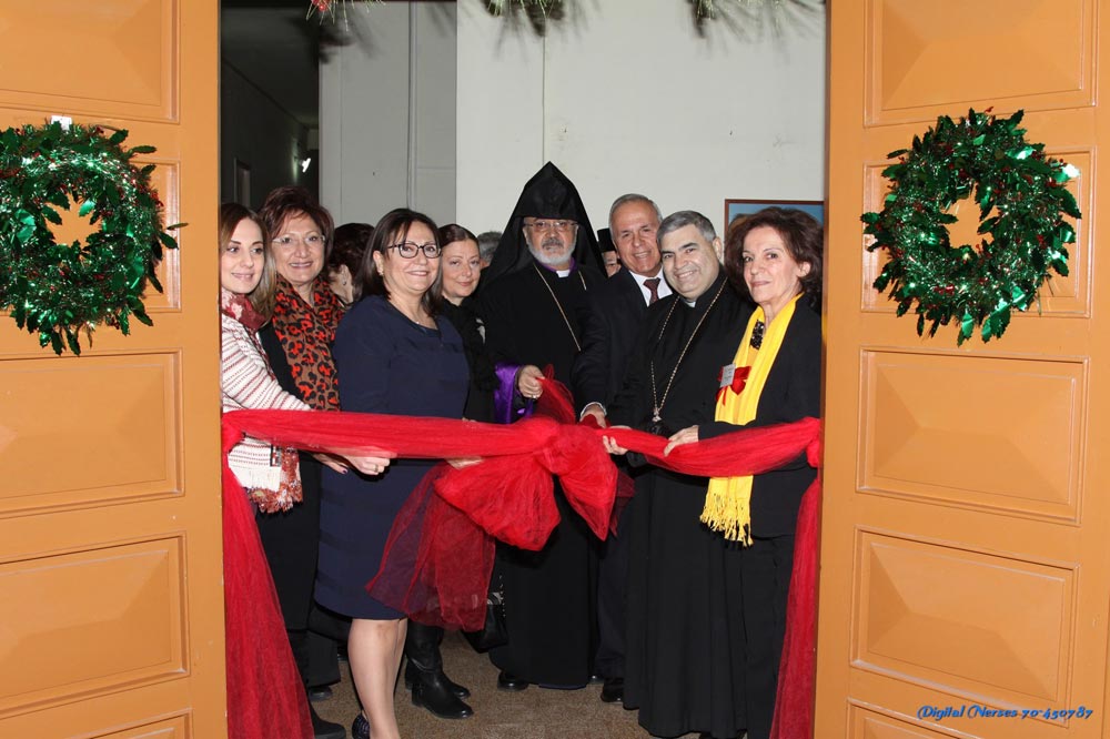 Ուտեստեղէնի Եւ Ձեռային Աշխատանքներու Վաճառքի Բացում