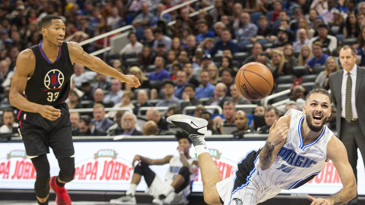 lat-sp-clippers-magic-wre0045255978-20161214
