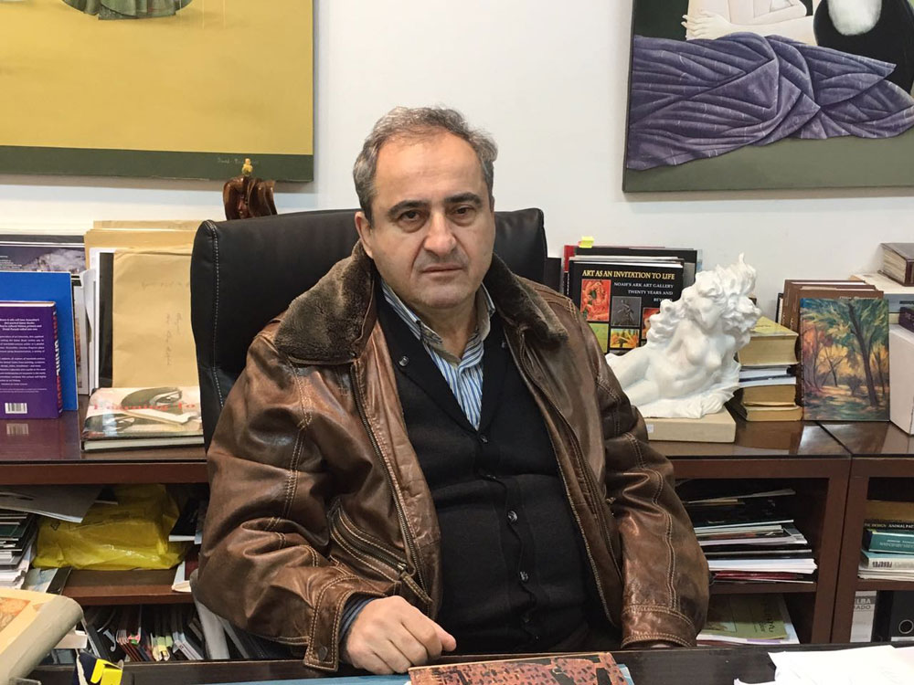 Տիրամայրը Կենաց Ծառն Է, Իսկ Յիսուս Մանուկը` Նուռը