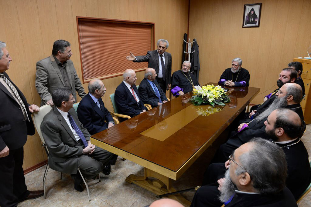 Գաղութէ Գաղութ