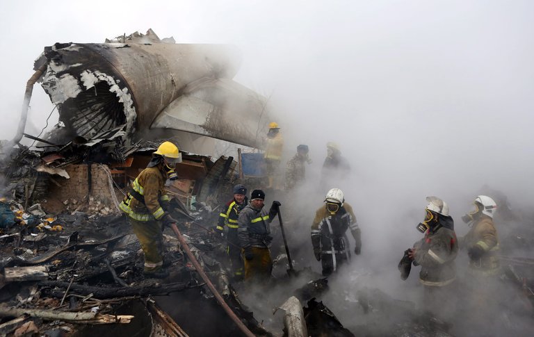 plane_crash1_11617