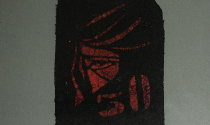 Ցեղասպանութեան 50-ամեակի  Կրծքանշանը` «Ազդակ»-ին