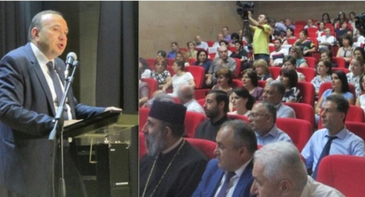 Նախարար Լեւոն Մկրտչեան. «Միայն Խօսքերով Չէ, Որ Ուսուցիչի Կարեւորութիւնը Կը Շեշտուի»