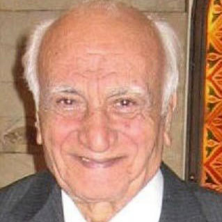 Առիթով Մը
