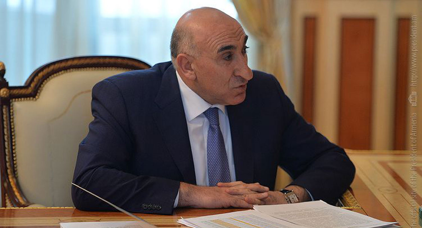 Դաւիթ Լոքեանը Նախագահին Ներկայացուցած Է  Տարածքային Կառավարման Եւ Զարգացման  Նախարարութեան Ռազմավարական Փաստաթուղթերը