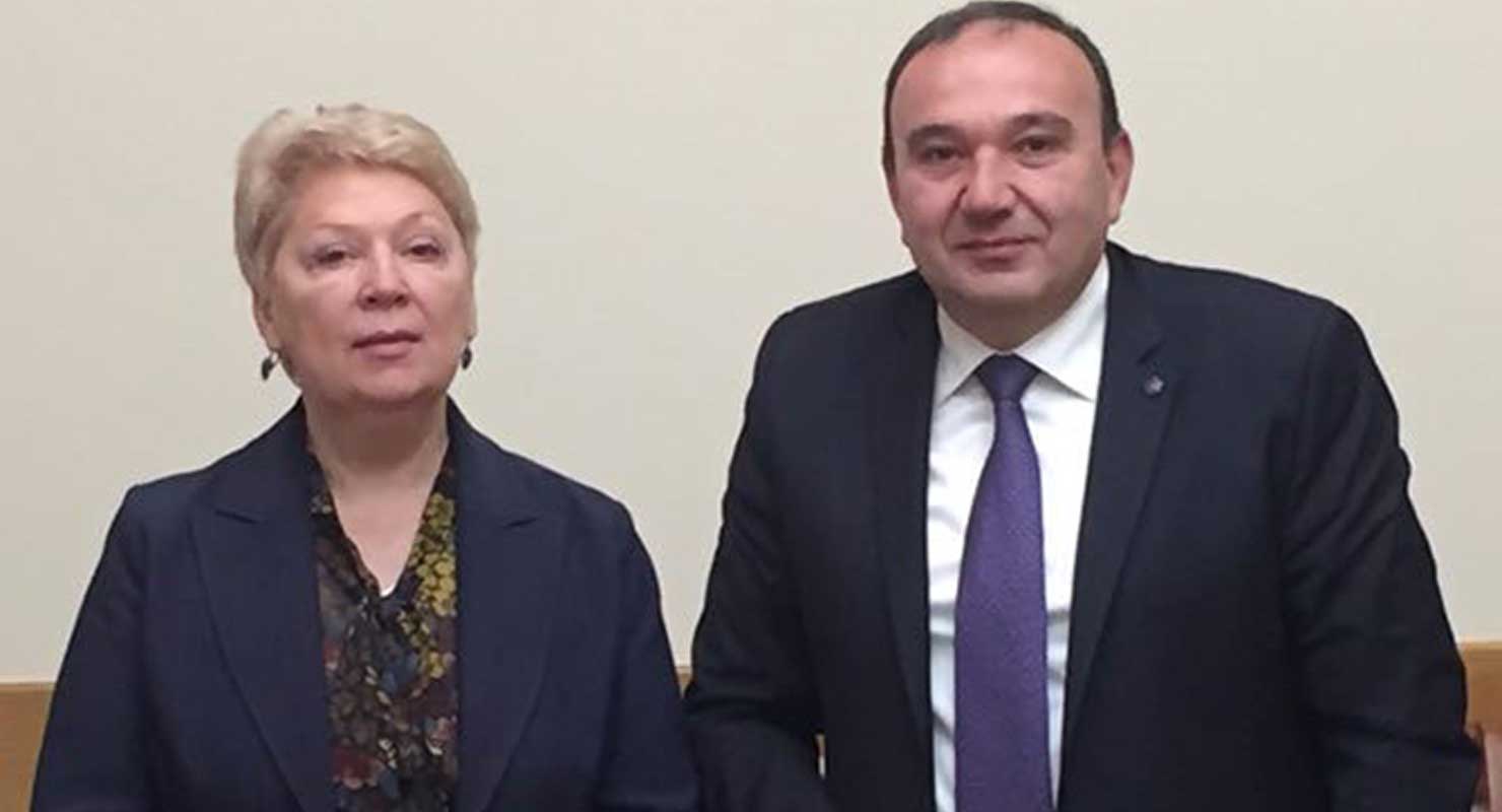 Հայաստանի Եւ Ռուսիոյ Կրթութեան Եւ Գիտութեան Նախարարները Կը Քննարկեն Փոխադարձ Գործակցութեան Հարցեր