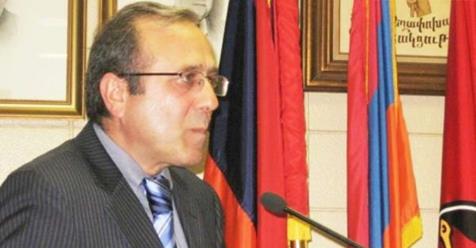 Արա Պապեանի Նորագոյն Անլրջութիւնները