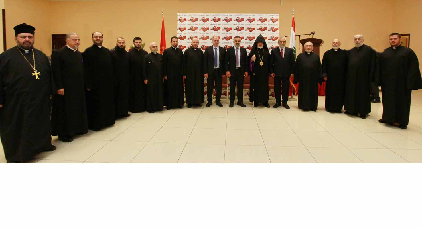 Նորընտիր Երեսփոխանները Ընդունեցին Լիբանանահայութեան Ներկայացուցիչներուն Շնորհաւորութիւնները