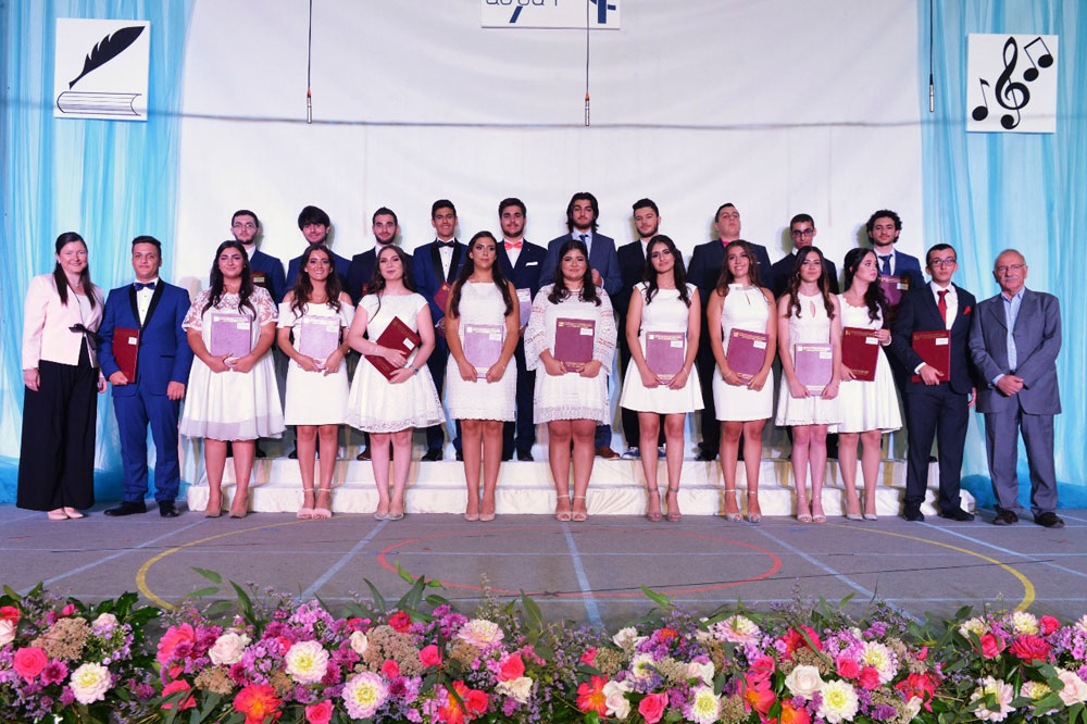 Ժբ. Աւարտական Դասարանի Վկայականներու Բաշխման Հանդիսութիւն