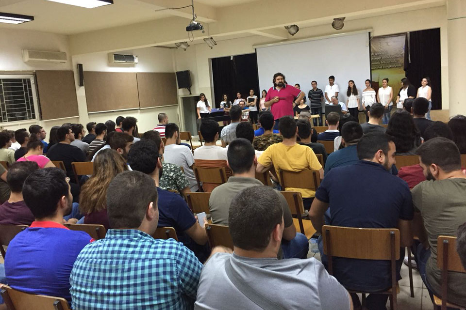 «ԱՅԳ» Երգչախումբն Ու Նուագախումբը` ԼԵՄ-ականներուն Հետ