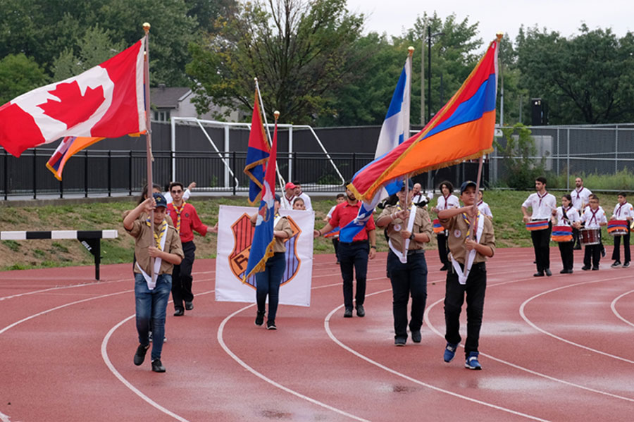 Գաղութէ Գաղութ