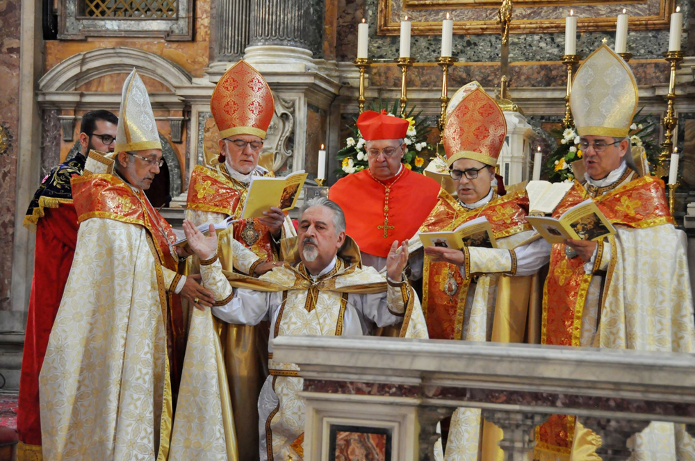 Եպիսկոպոսական Ձեռնադրութիւն Եւ Օծում Պօղոս Լեւոն Ծ. Վրդ. Հաքիմեանի