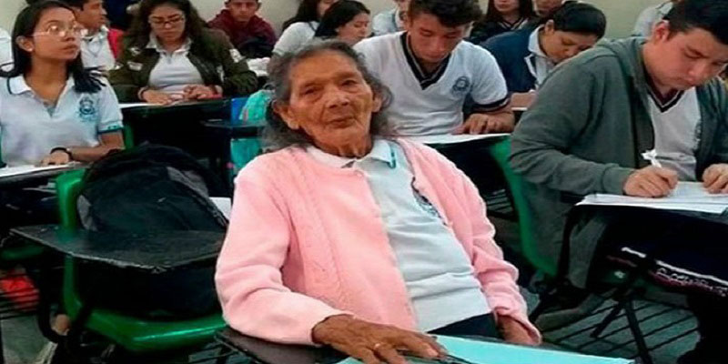 96 Տարեկան Մեքսիքացի Կին Մը Իր Երազը Կ՛իրականացնէ. Դպրոց Երթալ