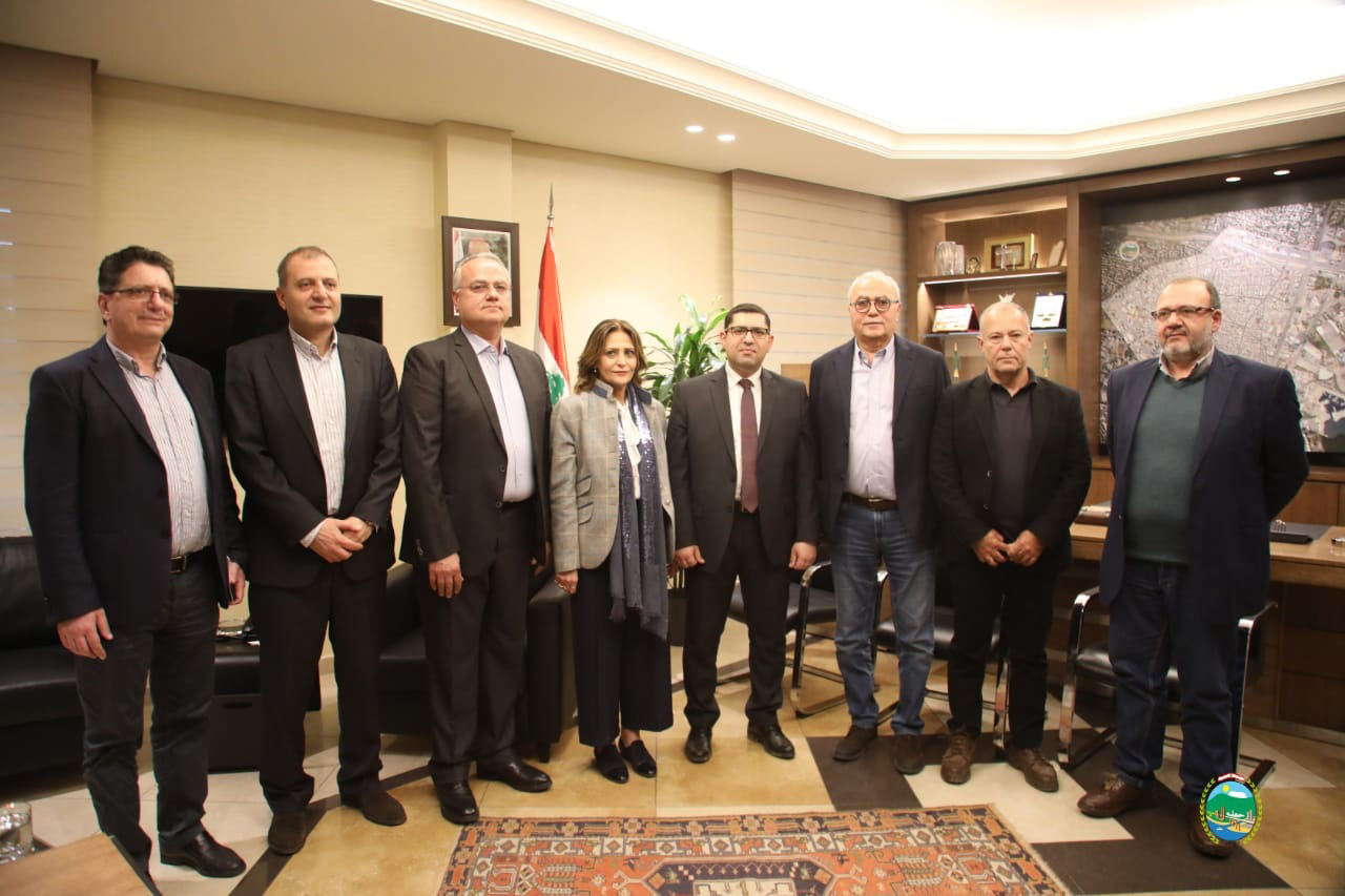 Լեռնալիբանանի Նահանգապետն Ու Մեթնի  Գաւառապետը Այցելեցին  Պուրճ Համուտի Քաղաքապետարան