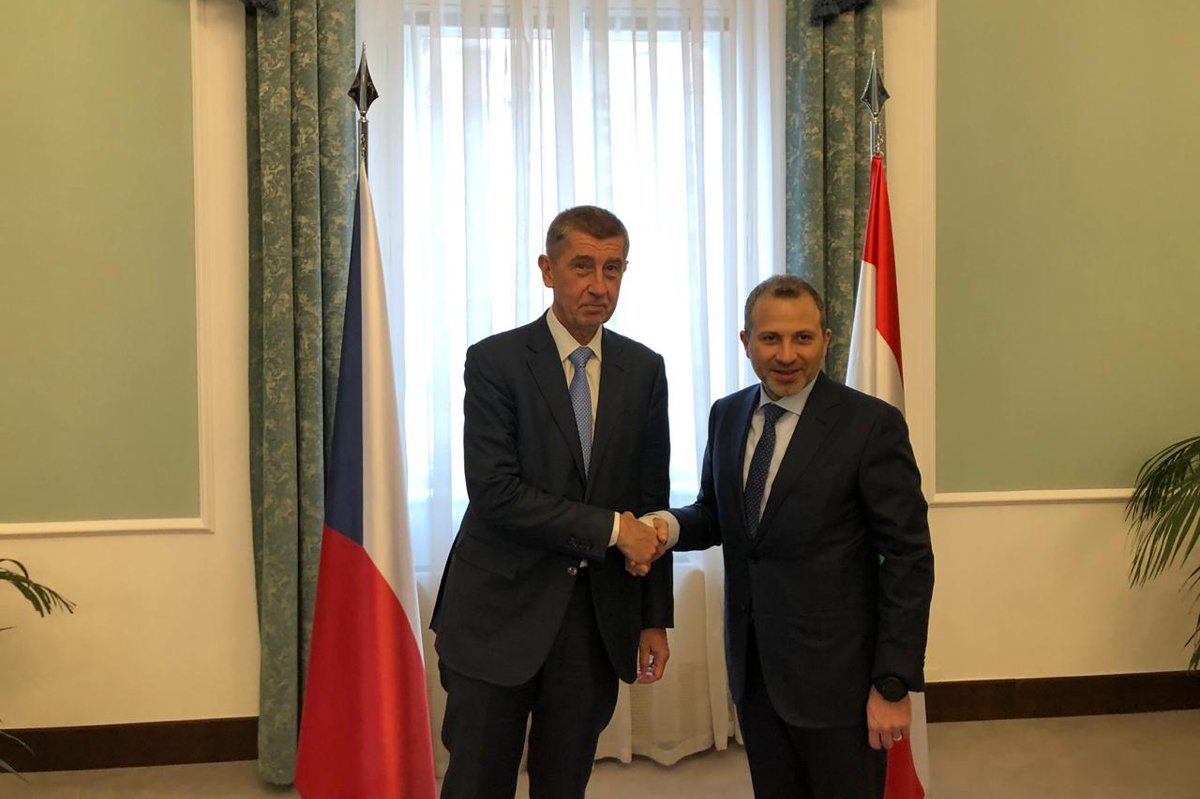 Պասիլ Պաշտօնական  Այցելութեամբ Մը Մեկնեցաւ Չեխիա