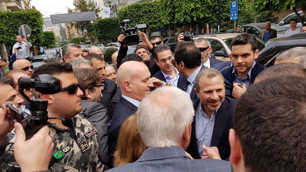 Պասիլ Այցելեց Պէյրութ Եւ Զղարթա` Զոյգ  Շրջաններուն Մէջ Ընդգծելով Ազգային  Ազատ Հոսանք Կուսակցութեան  Գործունէութեան Կարեւորութիւնը