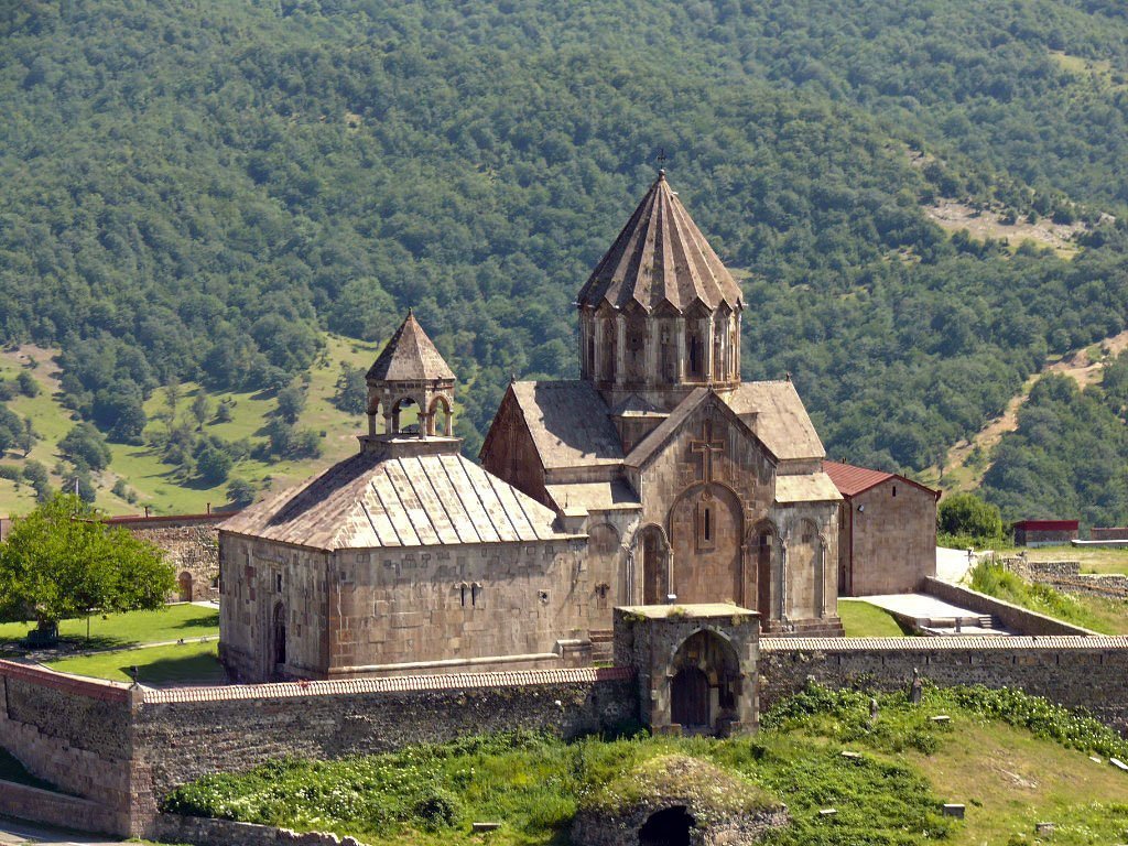 Ազրպէյճանական Ապատեղեկատուութեան Նորագոյն Զոհը` Գանձասարի Վանքը