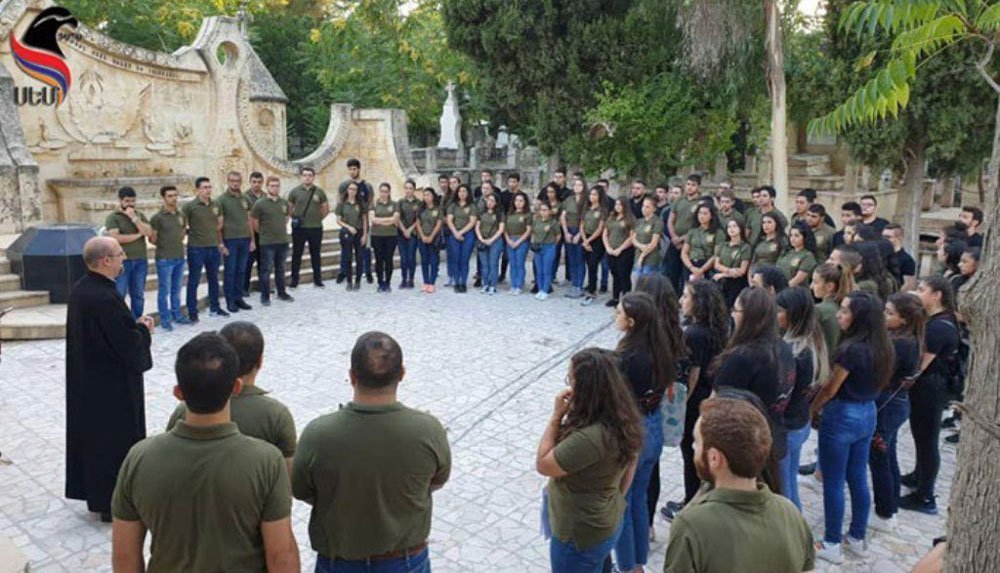 Գաղութէ – Գաղութ