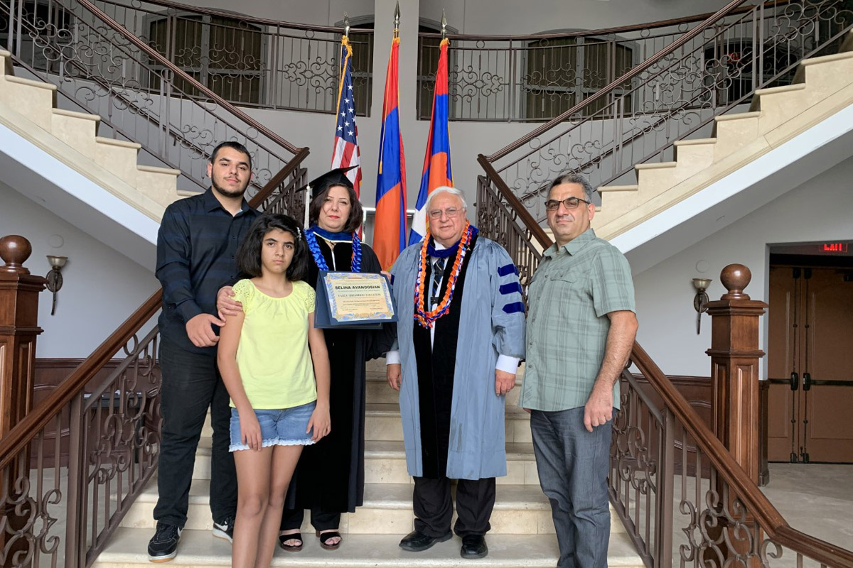 Մաշտոց Գոլէճի Հունձքը՝  92 Նոր Շրջանաւարտ