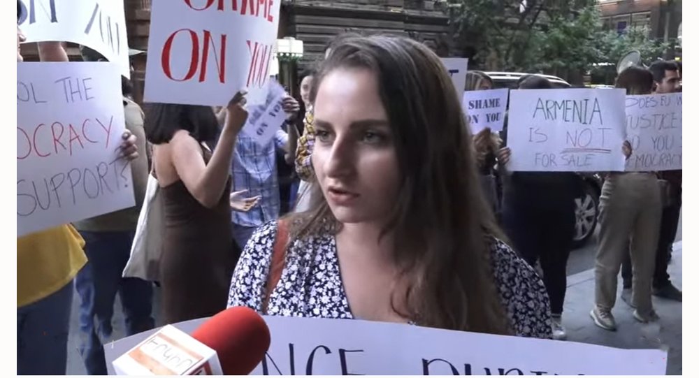 ՀՅԴ Երիտասարդներու Բողոքի Ցոյցը` Ընդդէմ  Եւրոպական Միութեան Ներկայացուցչի  Հայաստան Այցելութեան