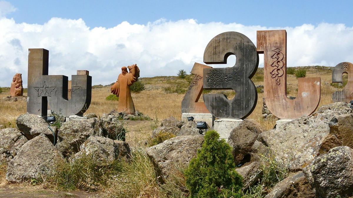 Կեդրոնականցի Արմենակ «Ընկեր Խնդիրեան» Է
