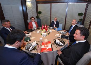 Թրքական Ընդդիմութիւնը Միաւորուած Է Էրտողանի Դէմ Եւ Կ՛ուզէ Խորհրդարանական Համակարգը Վերականգնել