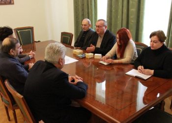 Արցախի Խորհրդարանի Ղեկավարը Ընդունեց Եւրոպայի Հայ Դատի Գրասենեակի Պատուիրակութիւնը