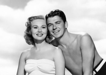 Դիւանագէտ Դերասաննե՞ր, Թէ՞ Դերասան Դիւանագէտներ