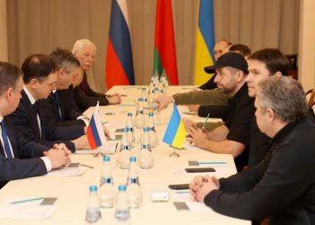 Փեսքով. «Որեւէ Պահու Կրնանք Դադրեցնել  Յատուկ Զինուորական Գործողութիւնը,  Եթէ Քիեւ Ընդունի Մեր Պայմանները»