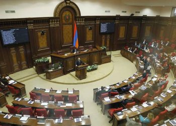 Փաշինեան. «Միջազգային Հանրութիւնը Մեզի Կրկին Կ՛ըսէ` Քիչ Մը Իջեցուցէք Լեռնային Ղարաբաղի Կարգավիճակի Հարցին Մէջ Ձեր Նշաձողը»