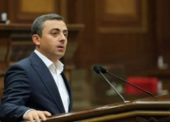 Իշխան Սաղաթէլեան. «Նիկոլը Ազգային Ժողովի Ամպիոնէն Փաստացի Յայտնեց Արցախը Ազրպէյճանին Ամբողջովին Յանձնելու Իր Մտադրութեան Մասին»