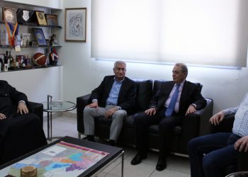 Արեւմտեան Ամերիկայի Առաջնորդն ու Ազգային Վարչութեան Ատենապետը Այցելեցին «Ազդակ»