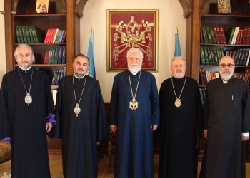 Ն.Ս.Օ.Տ.Տ. Արամ Ա. Կաթողիկոս Ընդունեց Նուիրապետական Աթոռներու Ներկայացուցիչները
