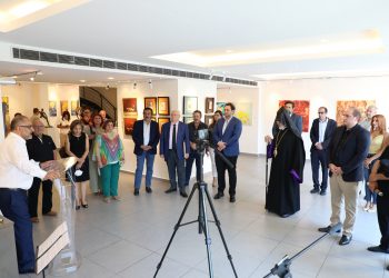 Համազգայինի «Լիւսի Թիւթիւնճեան» Ցուցասրահ «Պէյրութ` Լոյսի Օրրան» Ցուցահանդէսի Բացում