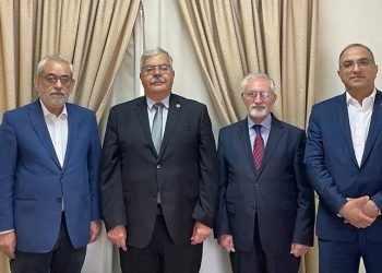 Յակոբ Տէր Խաչատուրեանի Հանդիպումը Միջին Արեւելեան Երկիրներու Խորհրդարաններու Անդամներուն Հետ