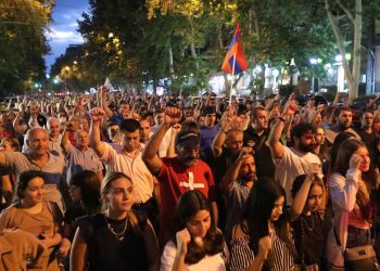 «Դիմադրութիւն» Շարժման  Հանրահաւաք Եւ Երթ