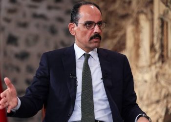 «Եթէ Ռուսիոյ Եւ Ուքրանիոյ Միջեւ Համաձայնագիր Ստորագրուի, Խրիմը Կրկին Պէտք Է Դառնայ Ուքրանական Տարածք» Կ՛ըսէ Քալըն