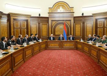 Հայաստանի Անվտանգութեան Խորհուրդի Յայտարարութիւն. «Ազրպէյճանի Զինուած Ուժերը Քանի Մը Ուղղութիւններով Մխրճուած Են Հայաստանի Հանրապետութեան Ինքնիշխան Տարածք»