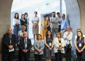 Հայրենի Կեանք