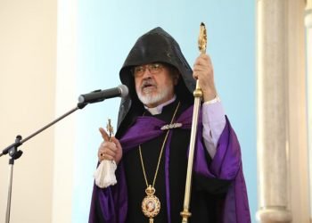 Խաչվերացի Տօնը` Ս. Նշան Մայր Եկեղեցւոյ Մէջ