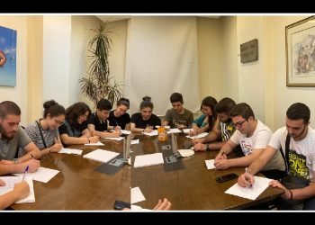 «Ապագայ Լրագրողներ»-ու Ծրագիրի Երրորդ Փուլ. Ծրագիրին Մասնակիցները Ծանօթացան Լուր Գրելու Արուեստին