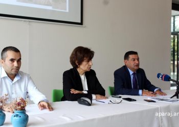 Հայրենի Կեանք