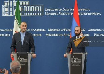 Ապտոլլահեան. «Իրանը Պիտի Ձեռնարկէ Բոլոր Քայլերուն` Դիմակայելու Շրջանին Մէջ Պատմական Սահմանները Փոխելու Մտադրութեան Անգամ»