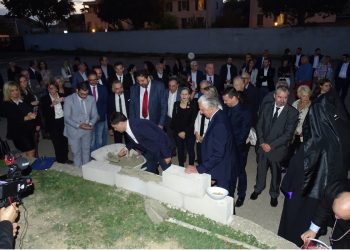 Մարսէյի Համազգայինի Ճեմարանը Մեծ Շուքով Կատարեց Նոր Շէնքի Հիմնարկէքը