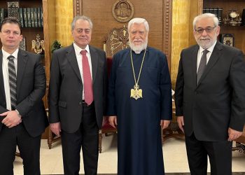 Արամ Ա. Կաթողիկոս Ընդունեց Լիբանանի Մէջ Սուրիոյ Դեսպանը